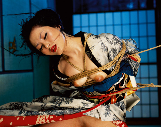 Nobuyoshi-Araki-Michael-Hoppen-02